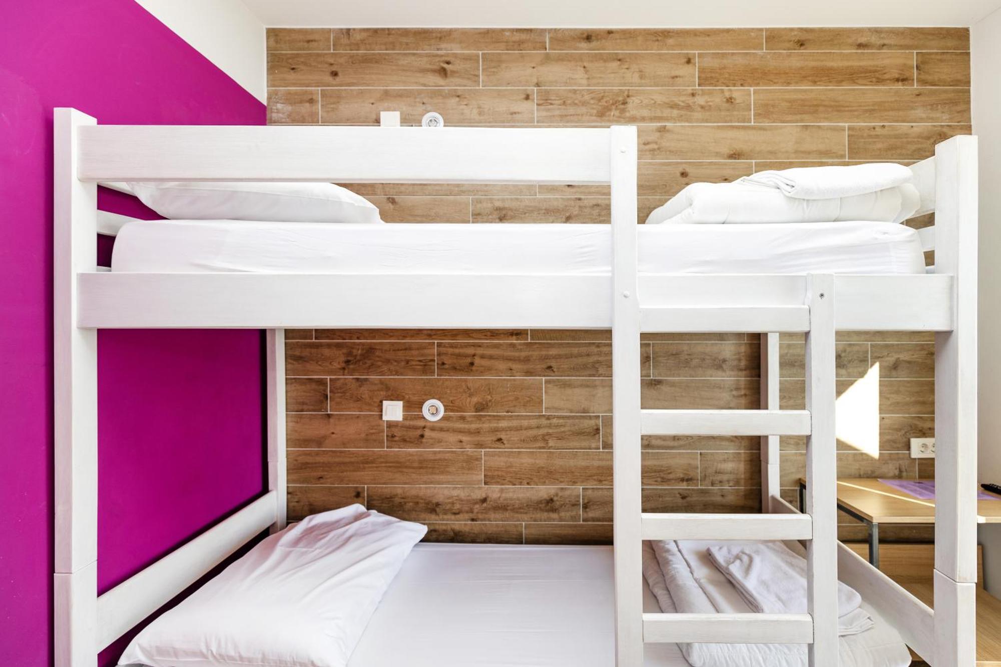 Hostel Link Lovran Εξωτερικό φωτογραφία