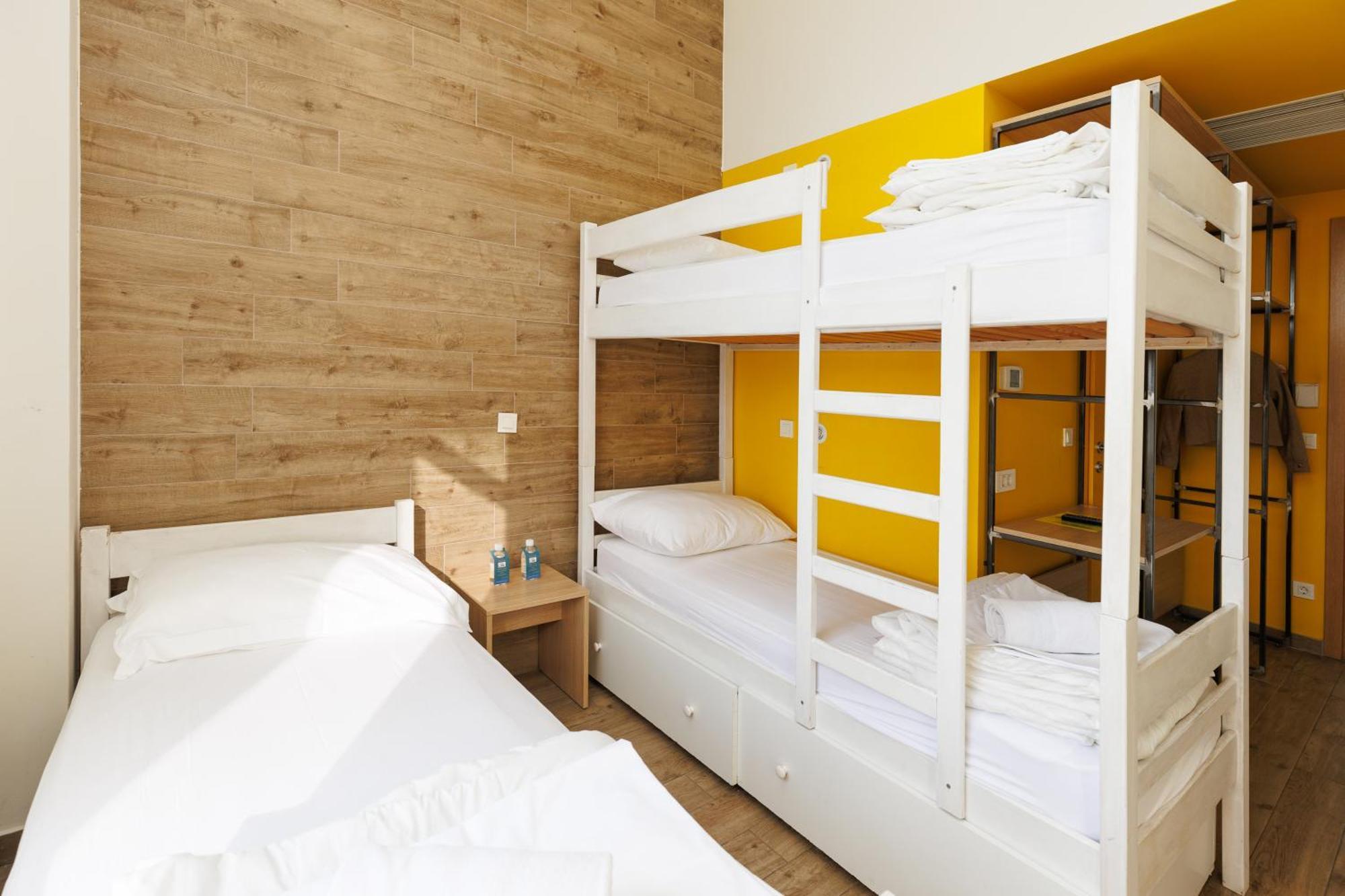 Hostel Link Lovran Εξωτερικό φωτογραφία