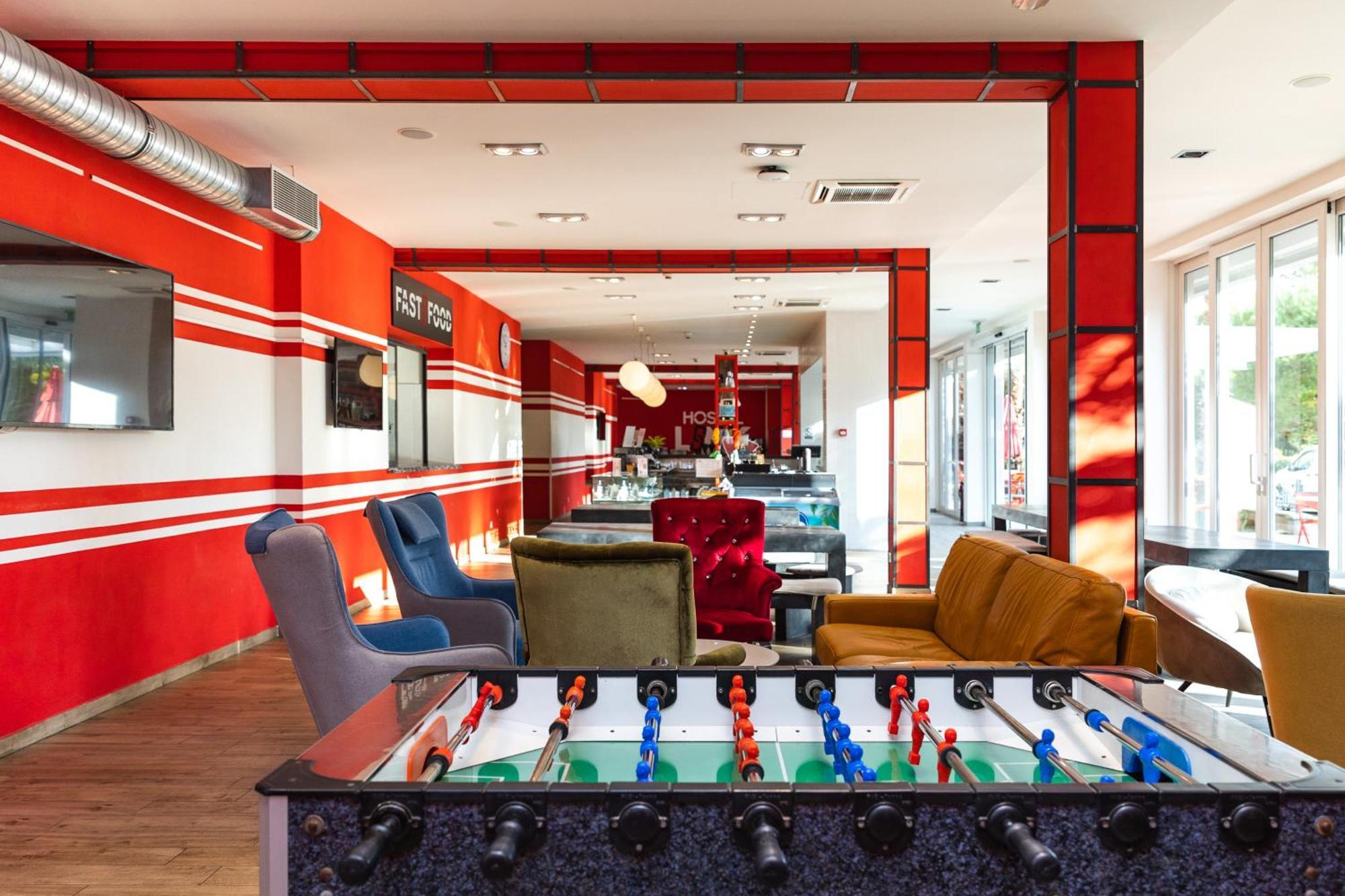 Hostel Link Lovran Εξωτερικό φωτογραφία