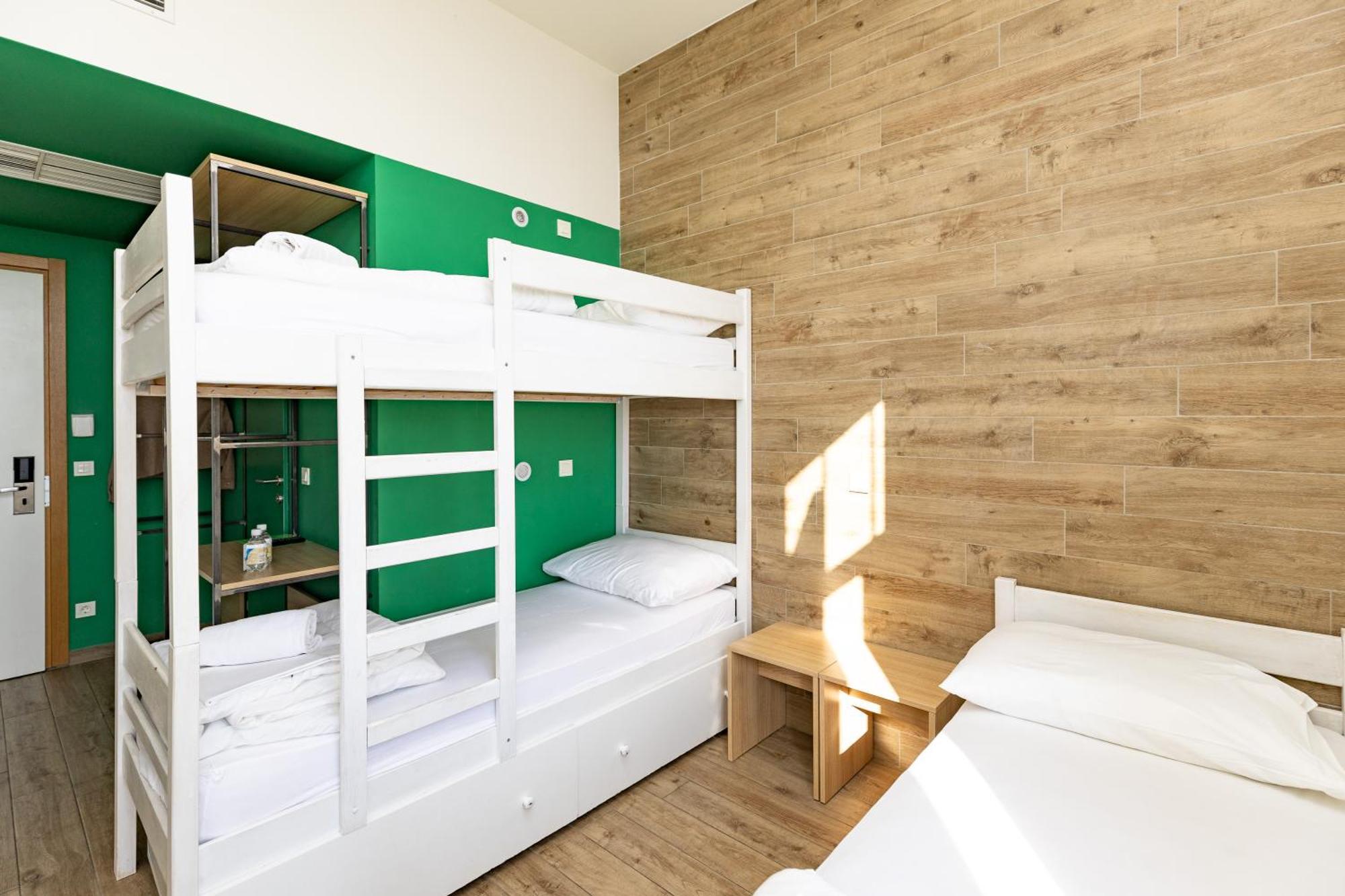 Hostel Link Lovran Εξωτερικό φωτογραφία