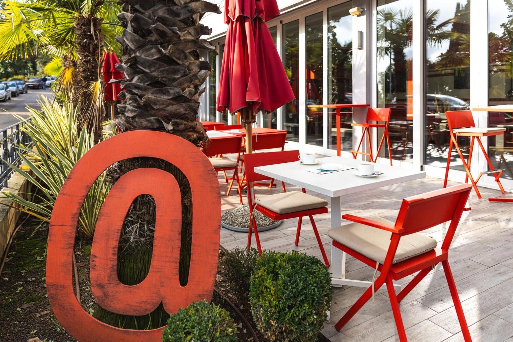 Hostel Link Lovran Εξωτερικό φωτογραφία