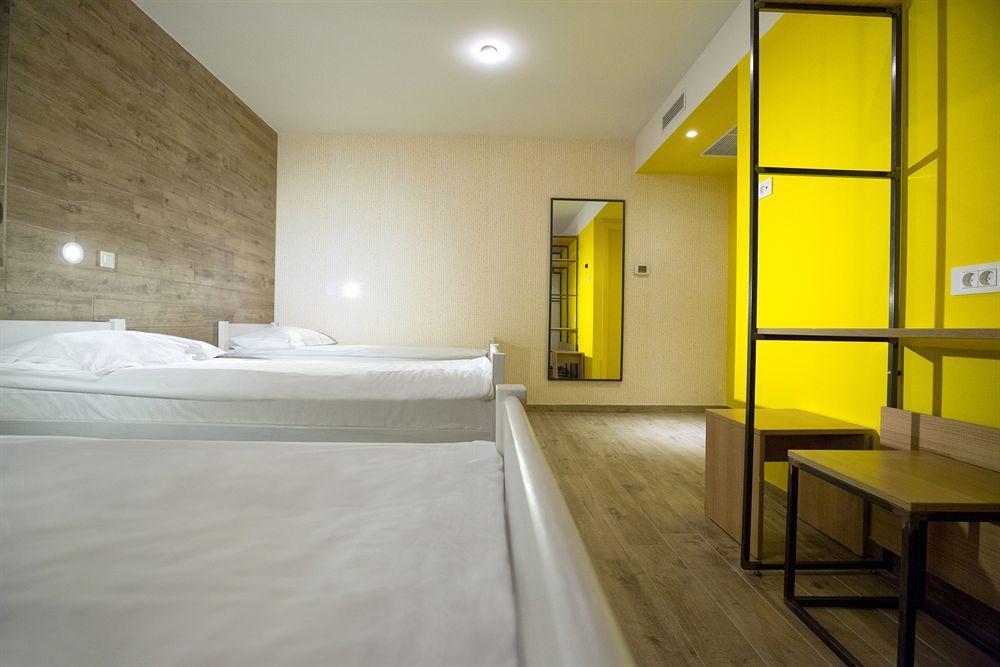 Hostel Link Lovran Εξωτερικό φωτογραφία