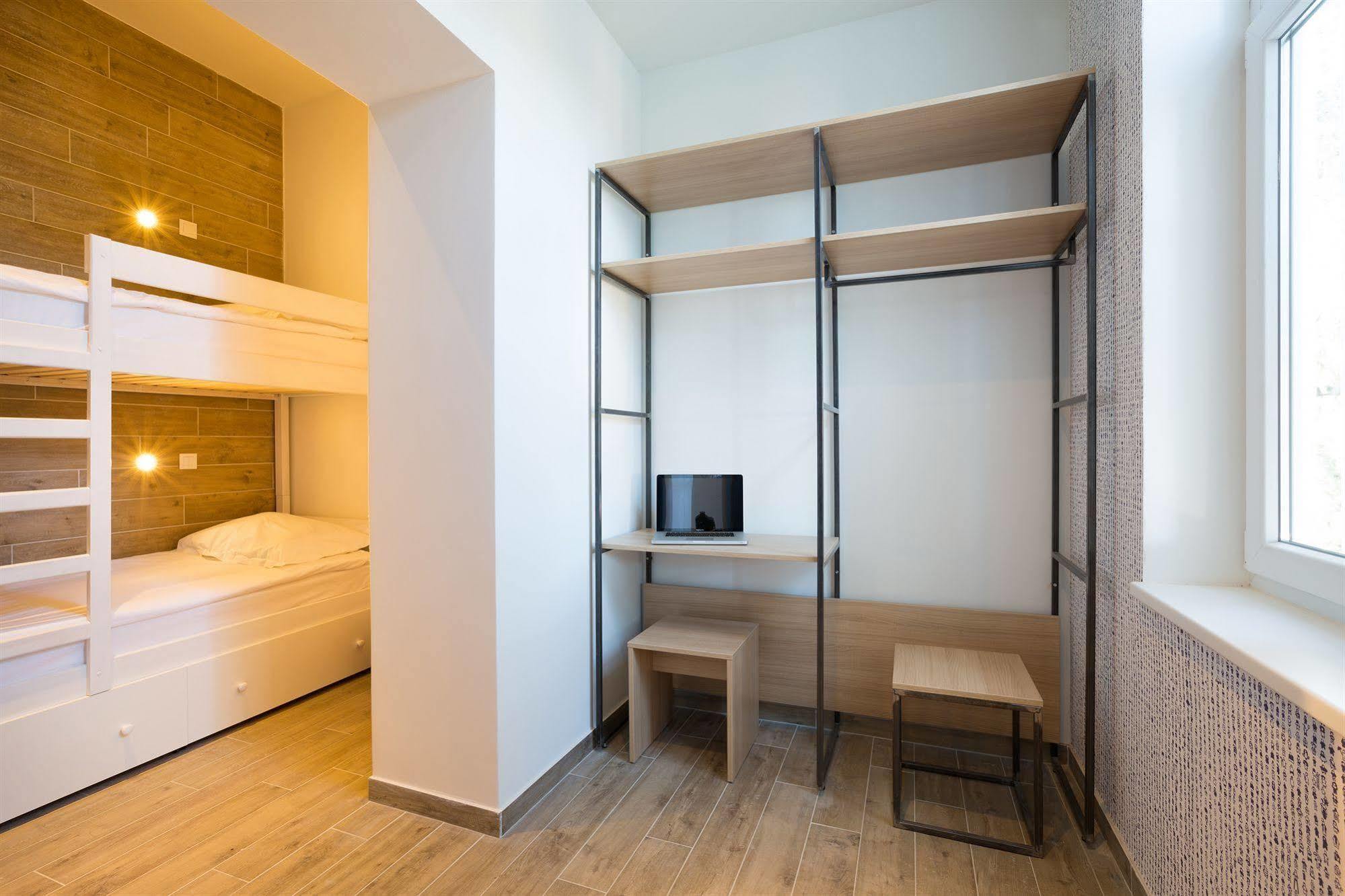 Hostel Link Lovran Εξωτερικό φωτογραφία